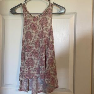 cute pink detailed soft tank top!